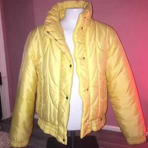 Swiss made Yellow puffer jacket Size s/m